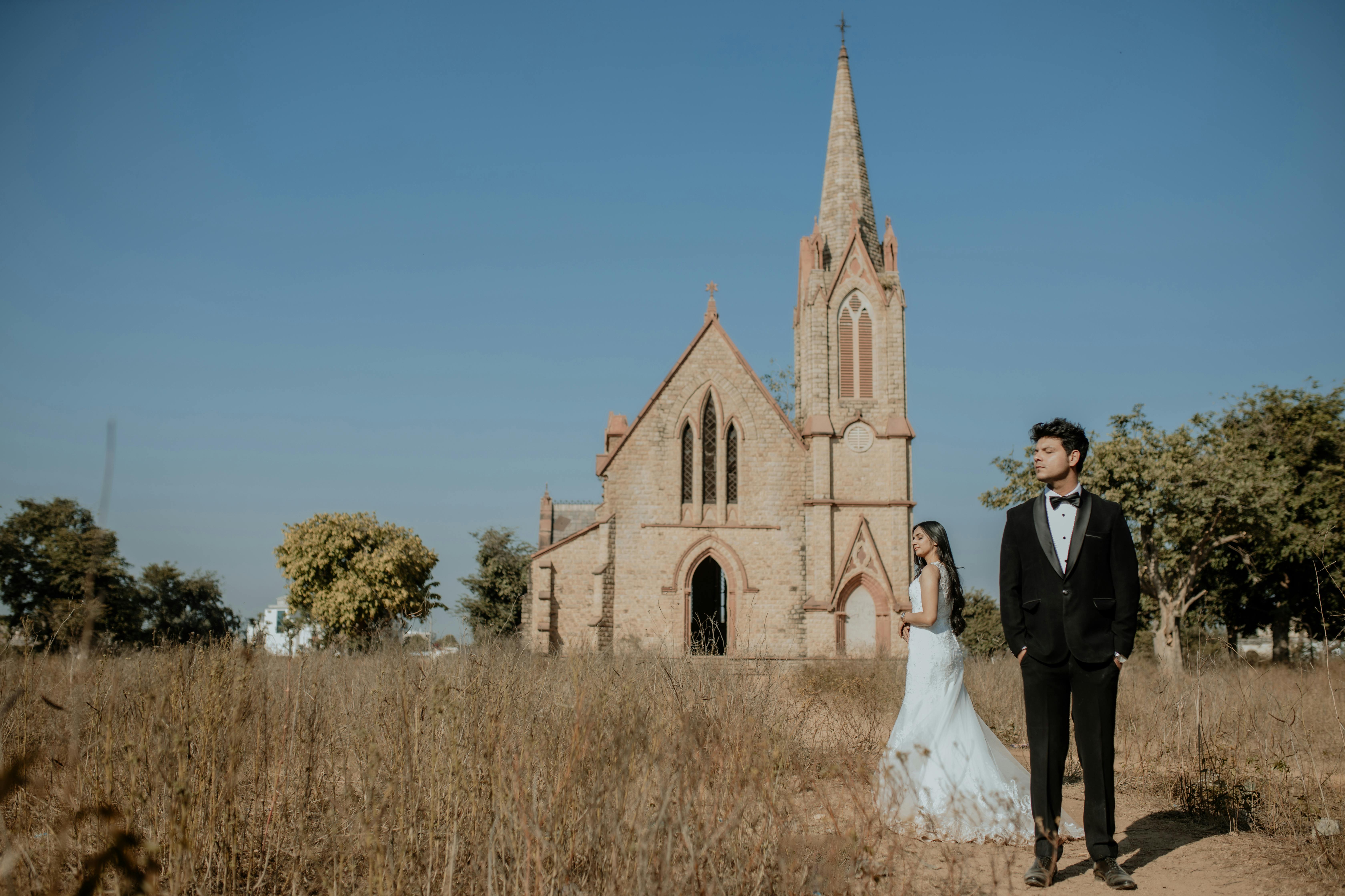 100 Pre Wedding Lightroom Presets